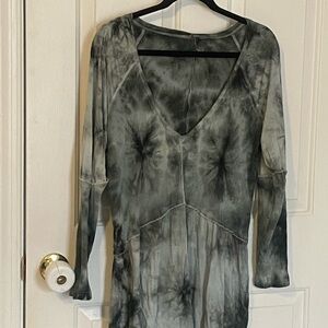 POL Gray and Black XL Tie dye Top